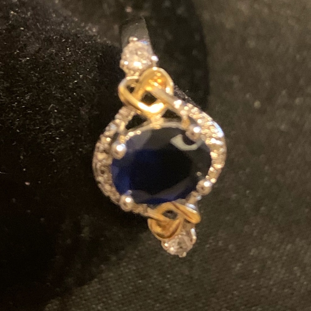 Women’s White Gold Plated Ring with Blue Gemstone